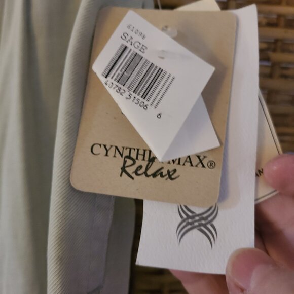 NWT Cynthia Max Relax Cargo Wide Leg Crop Capris Sz L Sage Green VTG USA Made - Picture 4 of 5